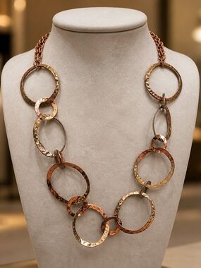 Hammered Mixed Metal Circle Link Necklace - Gold-Tone